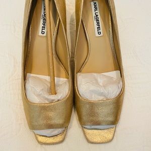 EUC Size 10 Karl Lagerfield Paris Hope Pumps